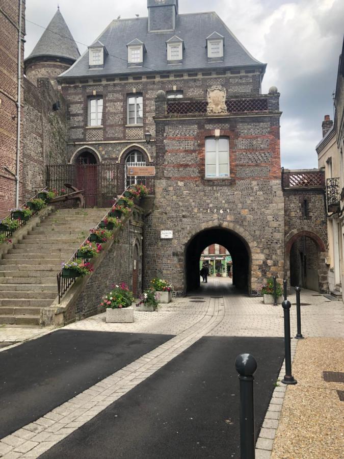 Le Lion D Or Apartman Le Tréport Kültér fotó