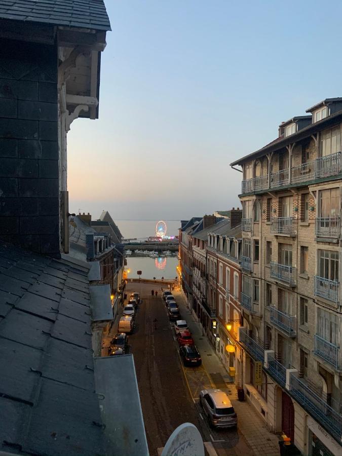 Le Lion D Or Apartman Le Tréport Kültér fotó